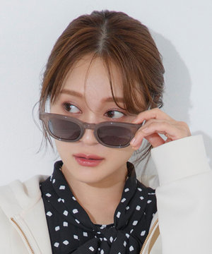 【chayさん着用】【UVカット・ドレス生地製のソフトケース付き】LIGHT IN MY SUNGLASSES サングラス