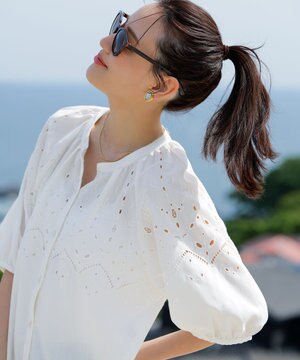  【洗える】カットワークエンブロイダリー ブラウス