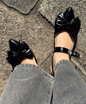  ダブルリボンポインテッドシューズ