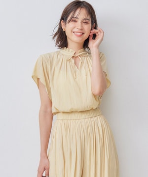 【前後着用可】ギャザーライトデシン ブラウス