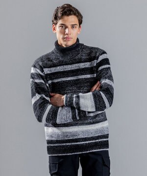  【LEON 2月号掲載】グラデーションボーダー　タートルネックニット