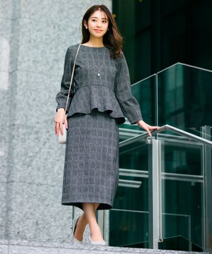  【WEB・一部店舗限定】カットジャカードペプラム セットアップ