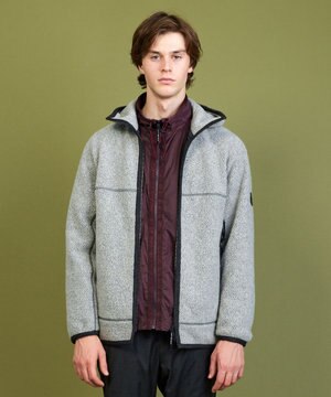  【軽量/リサイクルウール使用】ヘリンボンウールフリース フーディ