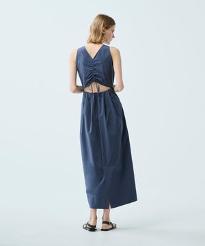 【撥水】【uncrave WHITE】メモリータフタ ワンピース