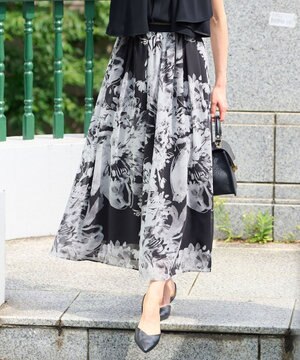  【ウエストゴム・洗える】ピオニーフローラルプリント  スカート