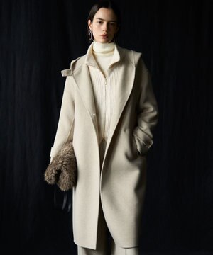  【見上愛さん着用/VERY12月号掲載】MANTECOPureリバー フード ロングコート