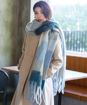  大判チェックシャギーマフラー