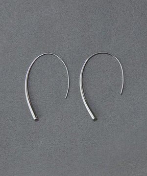  〈金属アレルギー対応〉エアリーフックピアス　シルバー　ステンレス