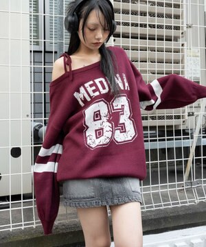  【2025年秋冬新作】2WAYグラフィックワンショルBIGニット