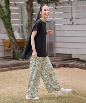  【ウエストゴム/洗濯機可能】フラワープリントリラックスパンツ