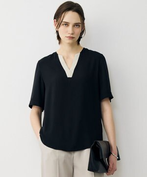  【先行予約】BackSatinAmunzen 5分袖Vネック配色ブラウス