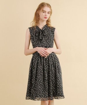  【消臭・洗える】LOVE ドレス