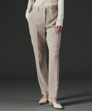 コンフォートフルー　テーパードパンツ