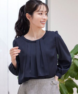 【洗える】アシンメトリードレープブラウス