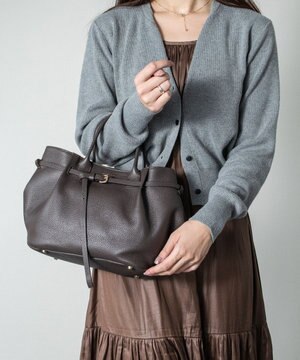  【CHRISTIAN VILLA】シュリンクレザーハンドバッグ