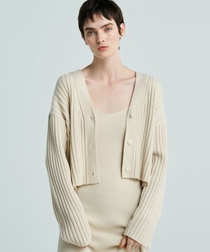 【洗える】メリノウール ショートカーディガン（uncrave WHITE）