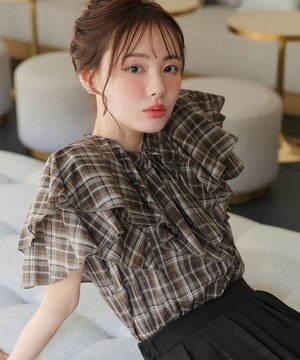 【洗える】チェック柄フリルブラウス