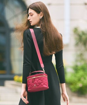 CHECKER CLOVER VANITY ヴァニティバッグ