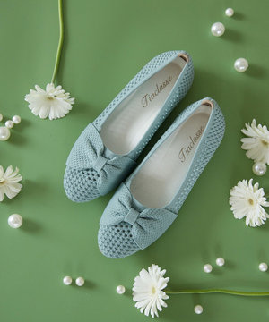 【小倉優子さん着用】リボンニットフラットパンプス