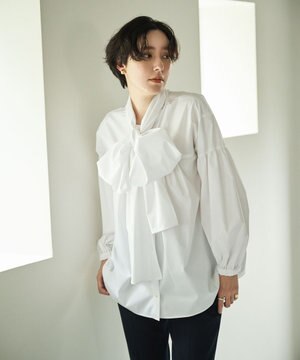 【シワになりにくい/洗濯機可能/袖ゴム】ビッグリボンブラウス