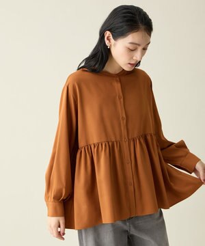  エニィファンクションペプラムブラウス