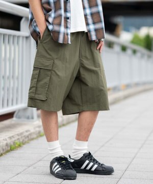  【撥水/速乾/ウエストゴム/ユニセックス着用ITEM/MLサイズ展開】ナイロンイージーバギーカーゴショーツ