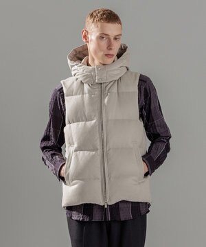 コマスエード　ダウンベスト