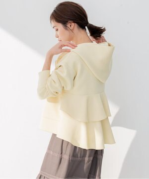  【人気商品入荷！】ダンボールジャージーバックフリル パーカー