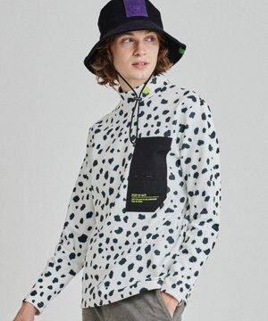 【MEN】スノーレオパード柄裏フリースモックネックT