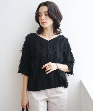  【一部店舗限定】フリンジニット Vネック