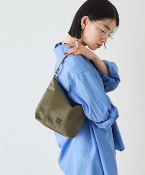  シンプルショルダーバッグ【クラウズナイロン】(CE-1467)