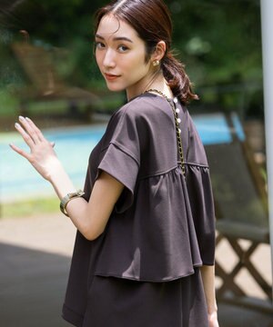  【吸湿・冷感・UVケア】ジョーゼットジャージーバックフリル Tブラウス