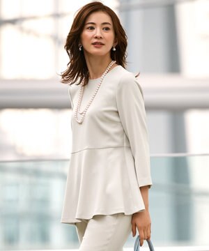  【洗える】トリアセダブルジョーゼット ペプラム ブラウス