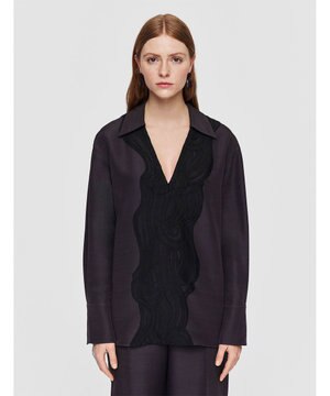  イブニングシルク　Vネックブラウス