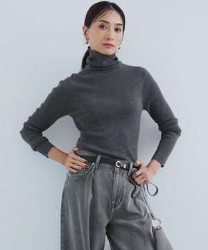 【Oggi1月号/CLASSY.11月号掲載】ウーステッドウール リブタートルネック ニット