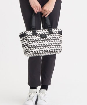  【UNISEX】フラッグ総柄カートバッグ