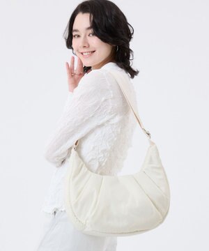  SHEEN LARGE CRESCENT/ホワイトマシュマロ