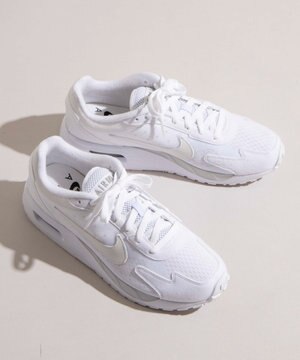  NIKE　AIR　MAX　SOLO