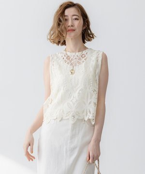  【洗える】エンブロイダリーレース ニットベスト