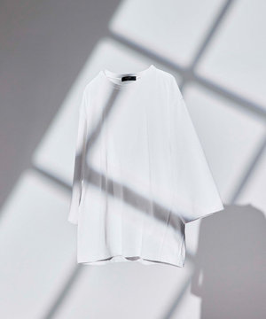 【WEB限定】【新素材 / 新型】エンジニアドテックT リラックスフォルム クルーネック7分袖Tシャツ
