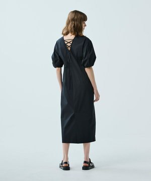 【撥水】【uncrave WHITE】プルーフタイプライター バックオープンワンピース