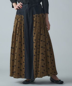  【手刺繍のような刺繍が美しい】ハイドランジア 切り替えパンツ