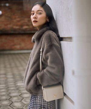  ファーブルゾン