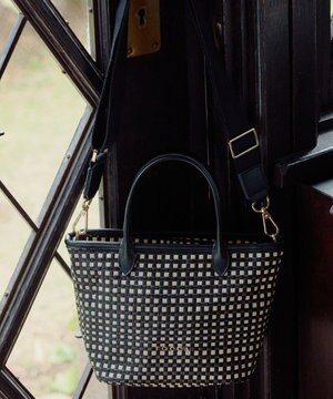 TO THE SUNLIGHT POCHETTE かごバッグ【星風まどかさん着用】