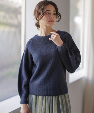  へアリーヤーンボートネック ニット