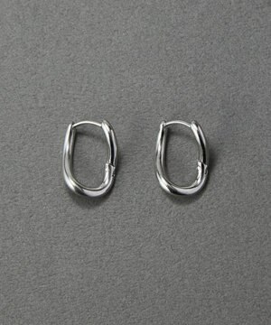  〈金属アレルギー対応〉デイリーニュアンスフープピアス　シルバー　ステンレス