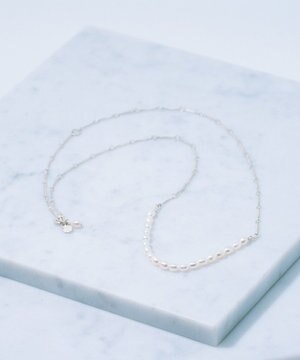  プレスチェーン×淡水パールネックレス