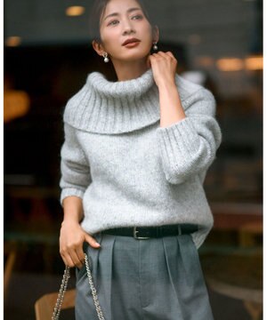  【洗える】エアリーベビーアルパカ ボリュームカラー ニット