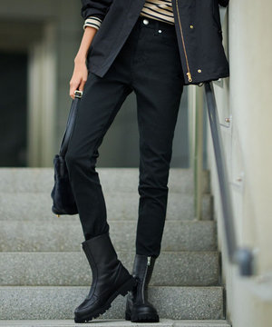 【CLASSY.1月号掲載】23区DENIM スキニー パンツ