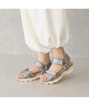  <carino>厚底クロスベルトスポーツサンダル